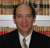 Dr. JULIO ALEJANDRO TELLEZ VALDES
