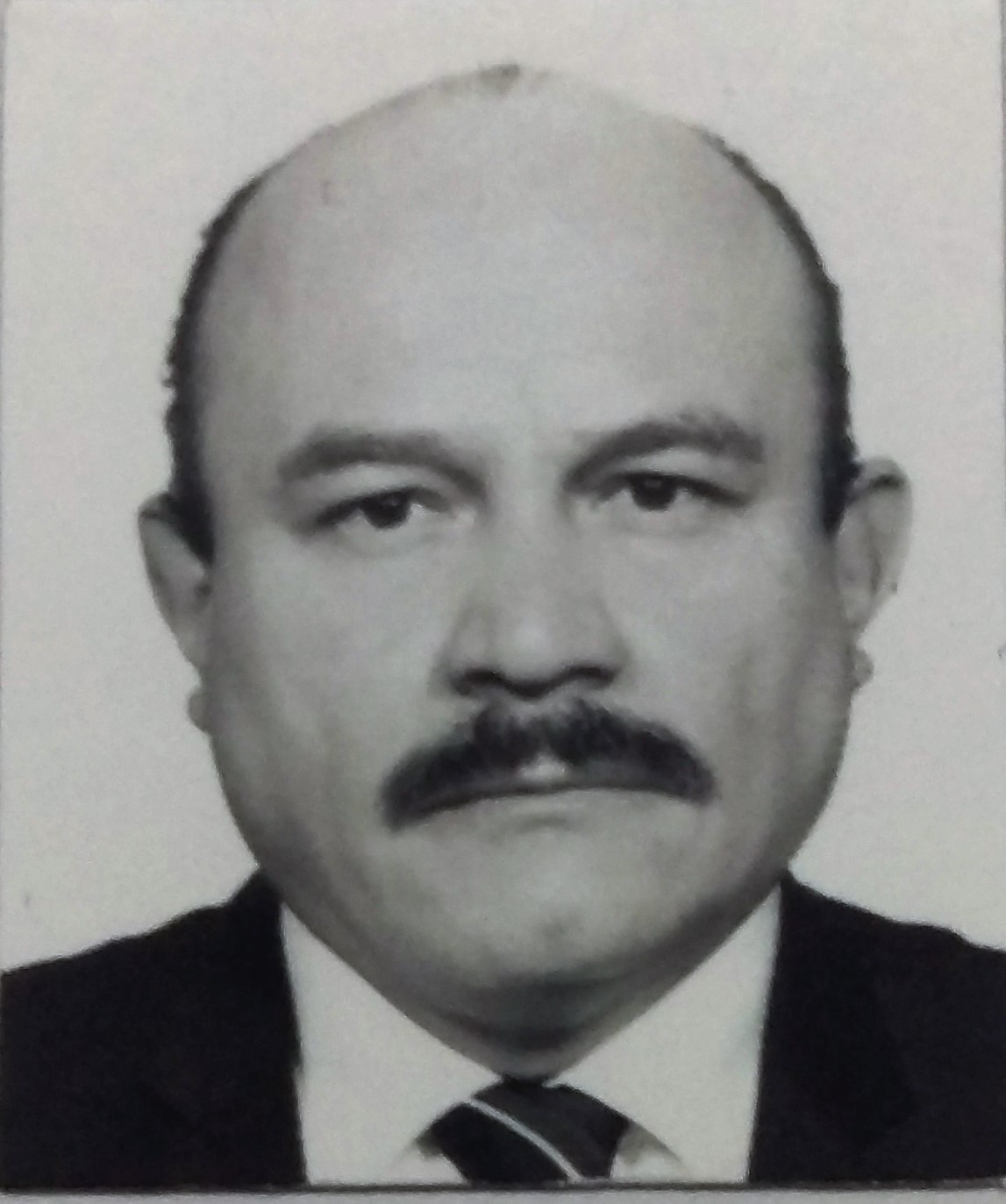 DR. EDUARDO PEYROT VALLEJO