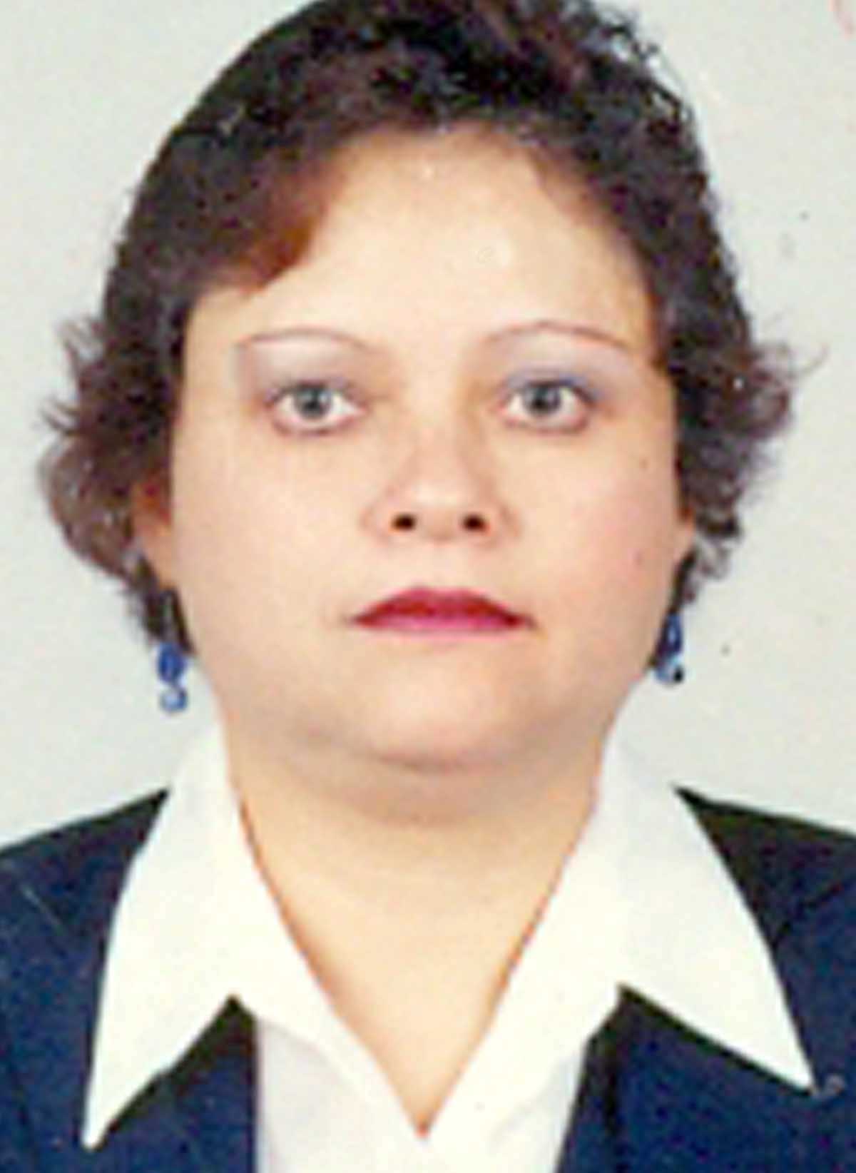 MTRA. BESSY ELVIA STERLING PEREZ